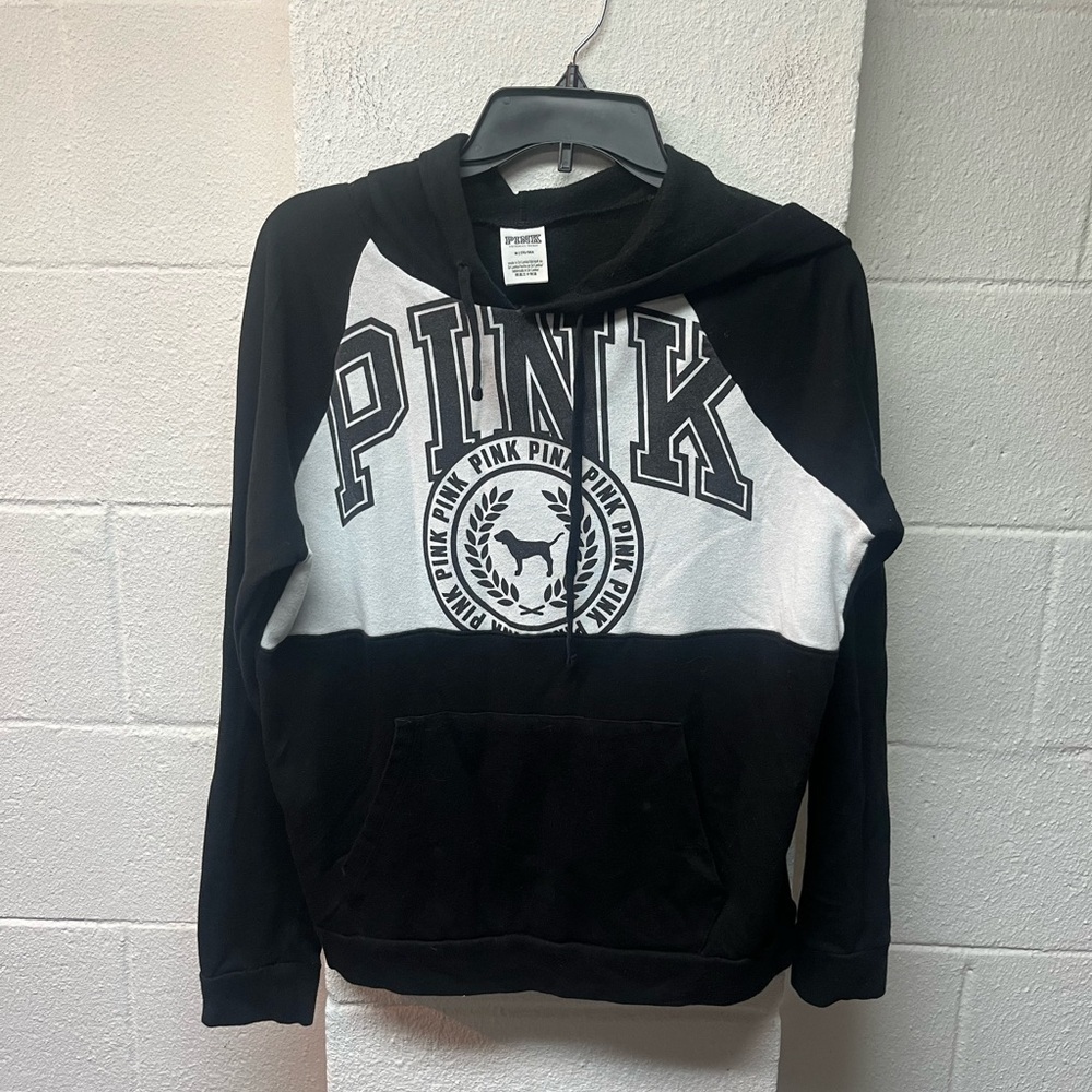 PINK Victoria's Secret Black and White Sweatshirt. Medium - Picture 1 of 4